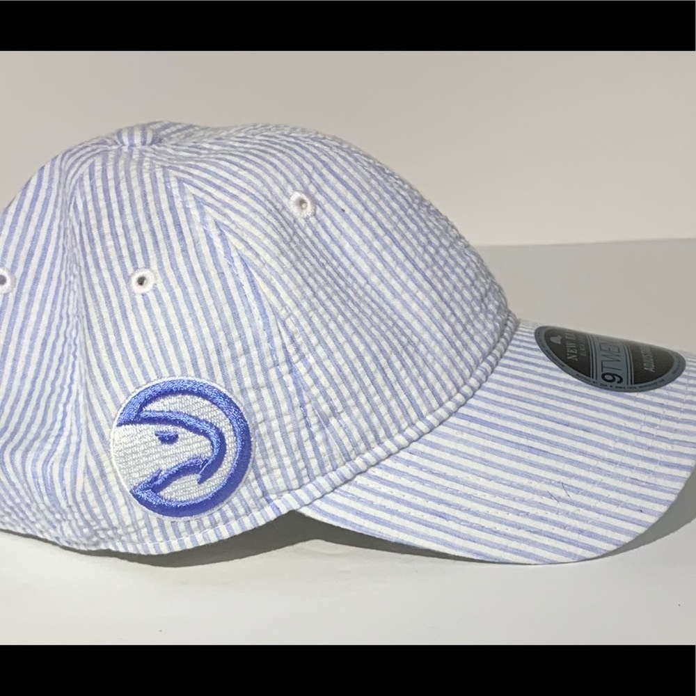 NBA Hawks New Era Black Label Adjustable Hat NWT